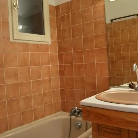 Avec Piscine, Tennis Et Parking A 400m De La - 4 Couchages, Saint-aygulf - Fr-1-226a-89 Apartman *