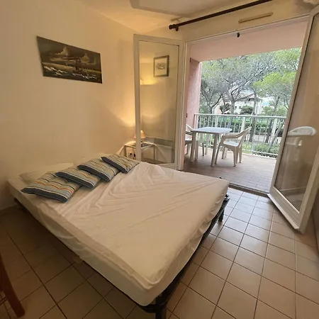 Apartamento Avec Piscine, Tennis Et Parking A 400m De La - 4 Couchages, Saint-aygulf - Fr-1-226a-89